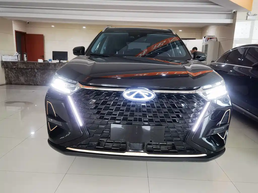 Chery Tiggo 8 PRO — фото 2