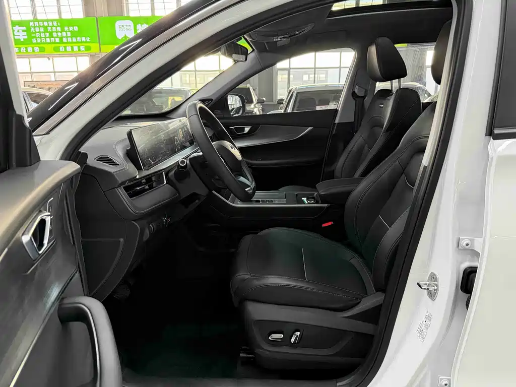 Chery Tiggo 7 PLUS — фото 8