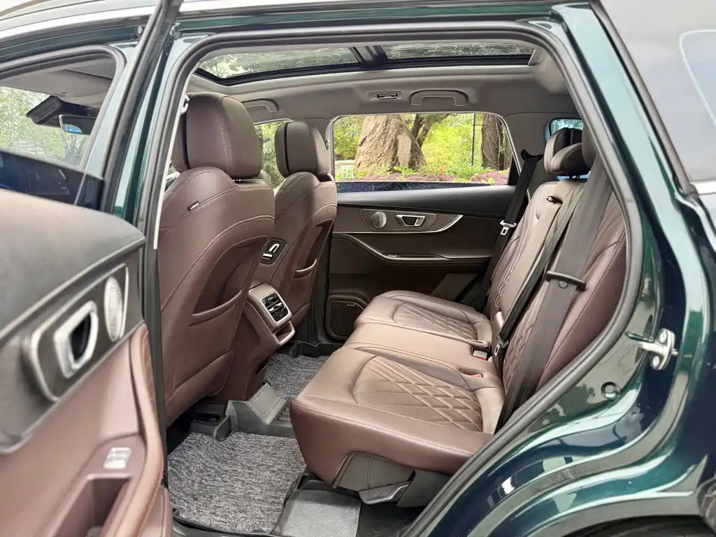 Chery Tiggo 8 PRO — фото 10