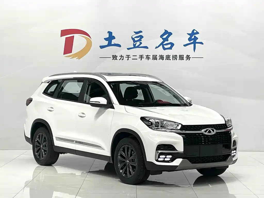 Chery Tiggo 8 — фото 3