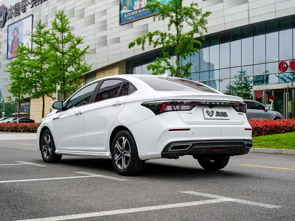 Chery Arrizo 5 PLUS — фото 4