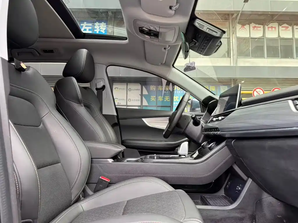 Chery Tiggo 8 — фото 17