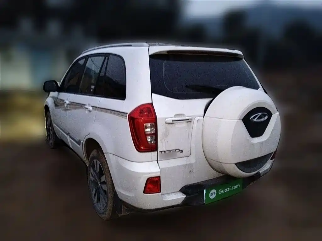 Chery Tiggo 3 — фото 27