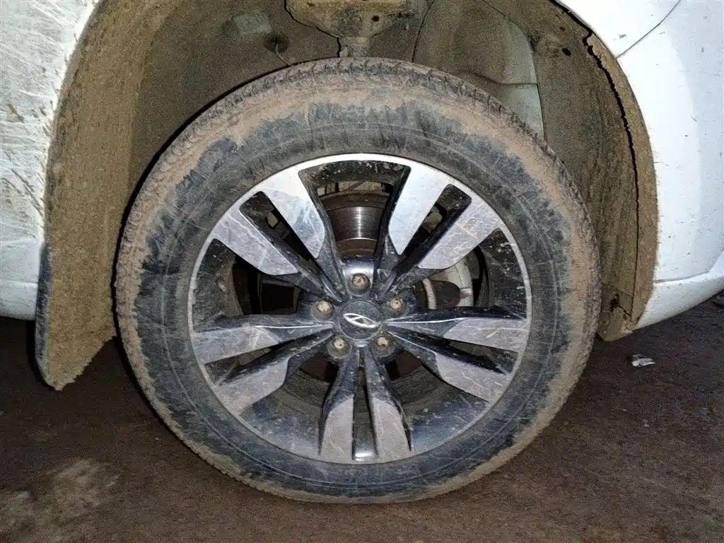 Chery Tiggo 3 — фото 31
