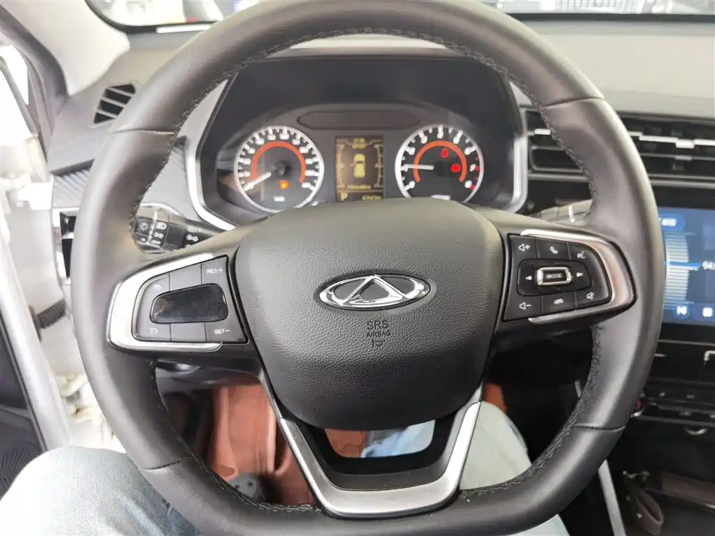 Chery Tiggo 3x — фото 11
