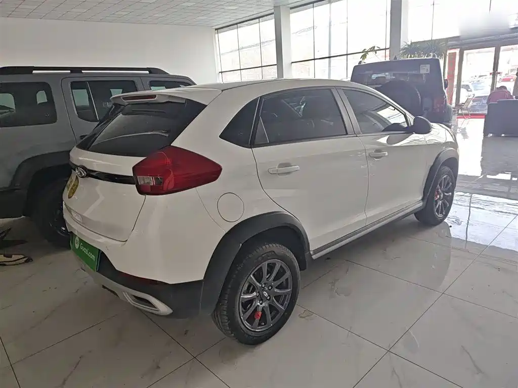Chery Tiggo 3x — фото 6