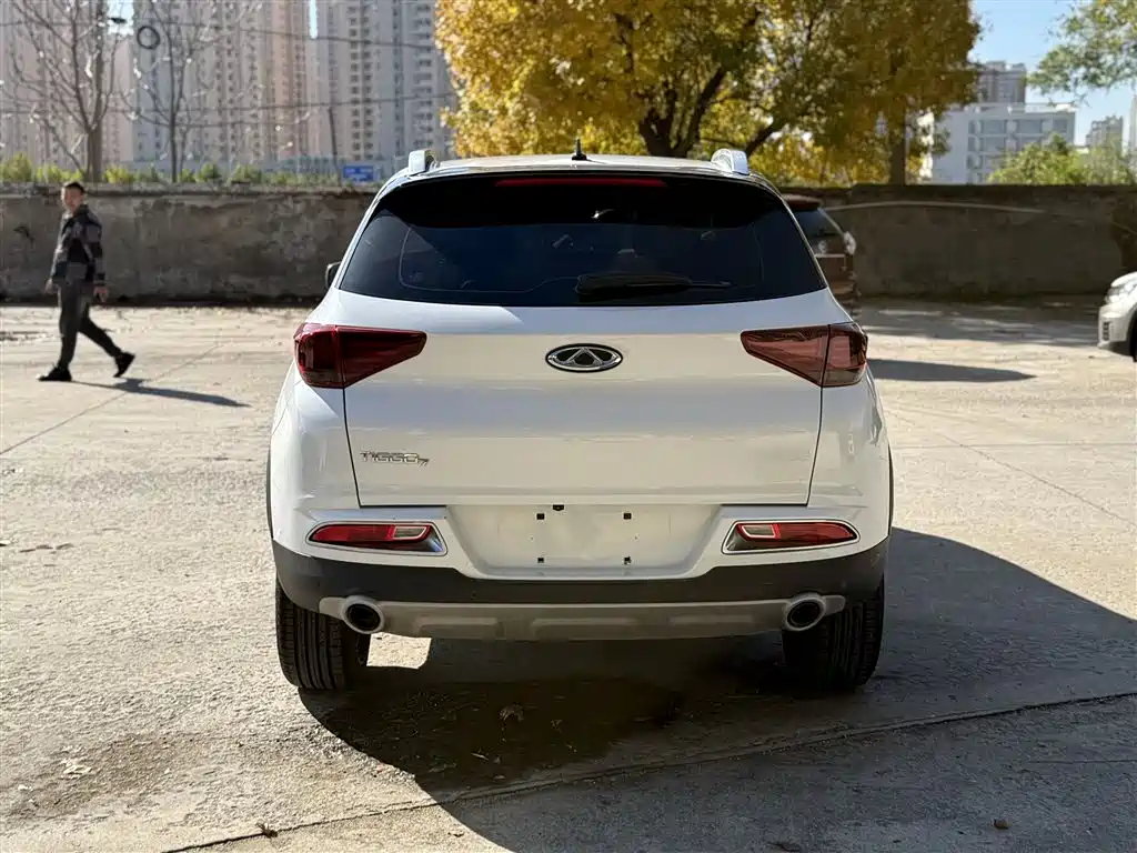 Chery Tiggo 7 — фото 14
