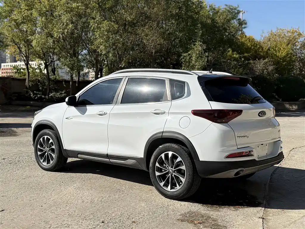 Chery Tiggo 7 — фото 15