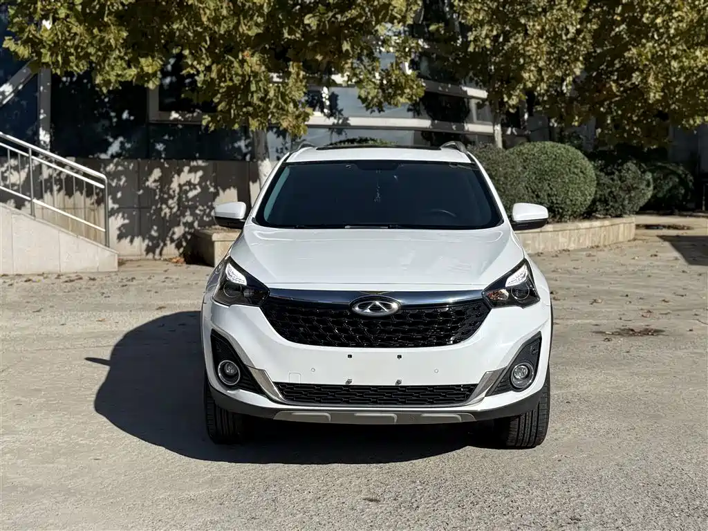 Chery Tiggo 7 — фото 10