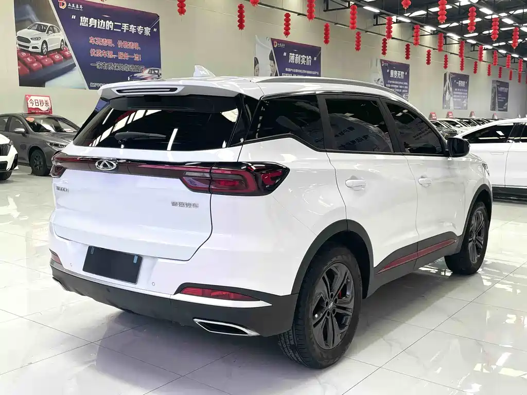 Chery Tiggo 7 — фото 4