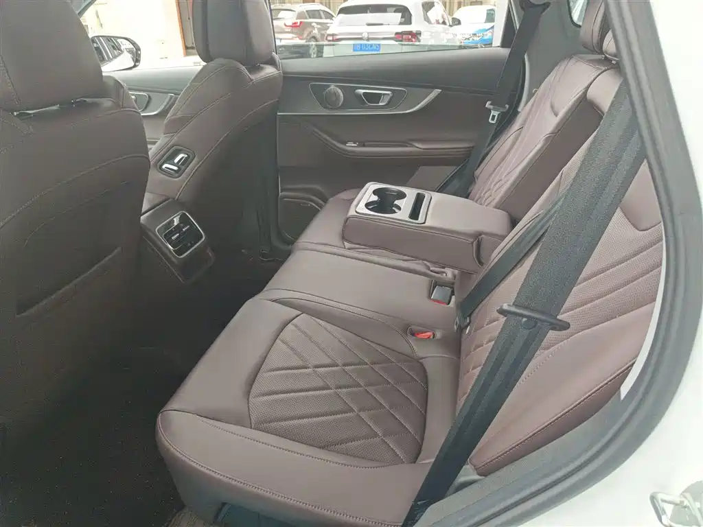 Chery Tiggo 8 PRO — фото 17
