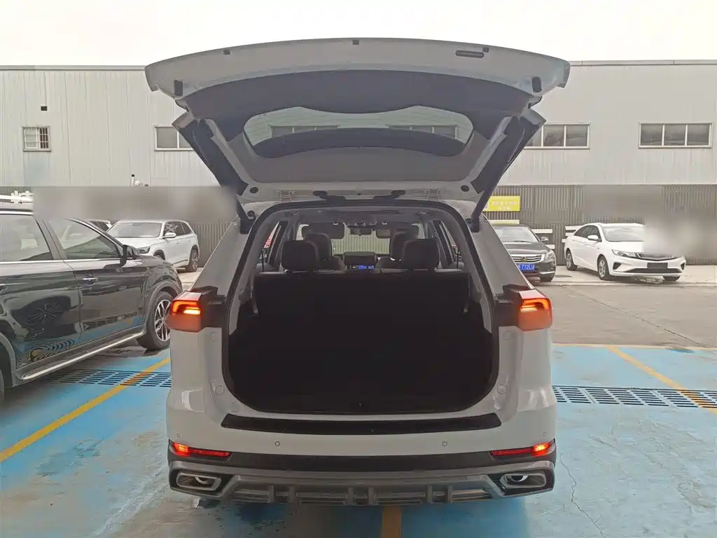Chery Tiggo 8 PRO — фото 19