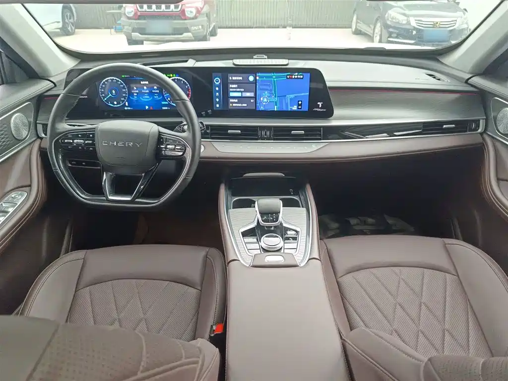 Chery Tiggo 8 PRO — фото 10