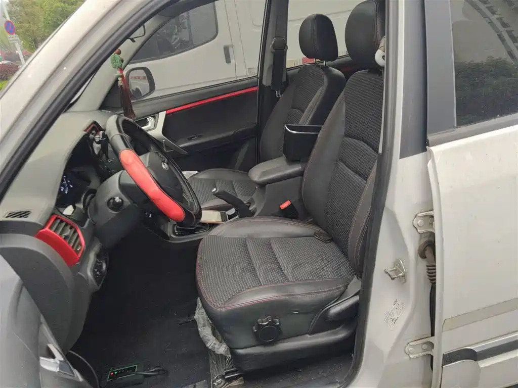 Chery Tiggo 3 — фото 11