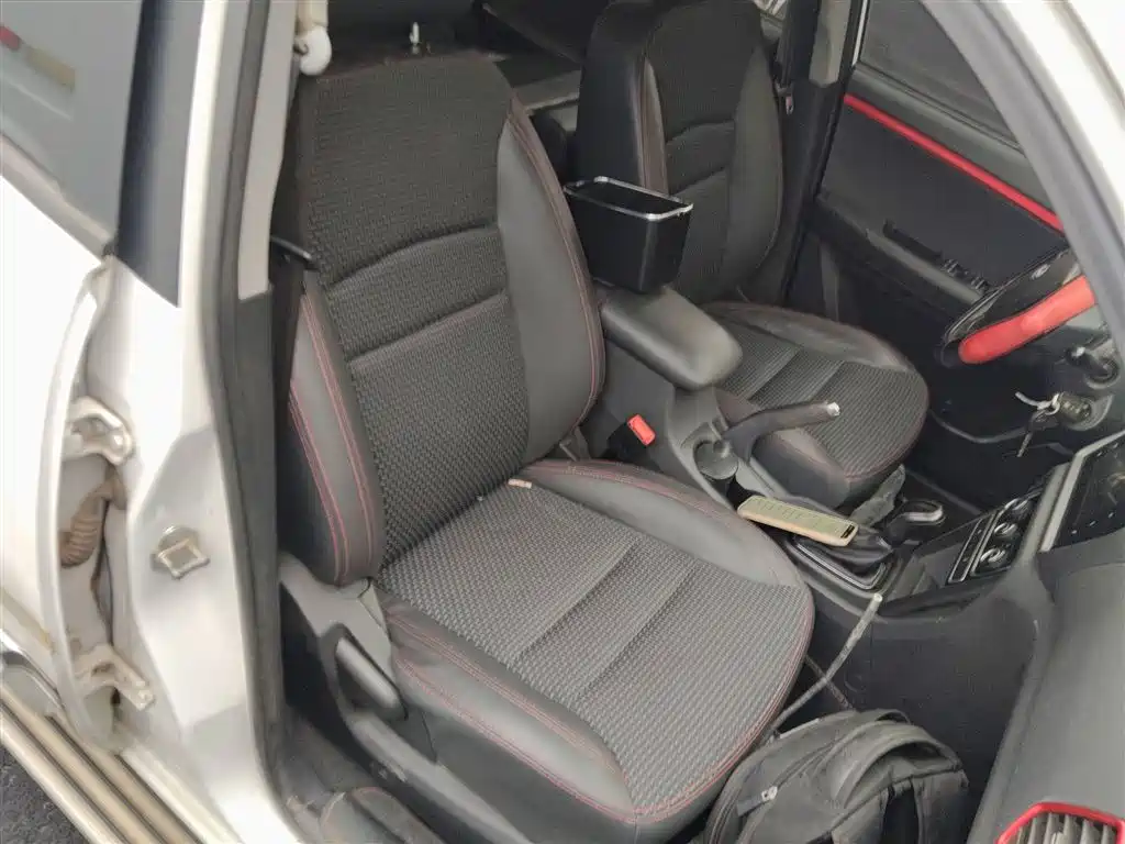 Chery Tiggo 3 — фото 20
