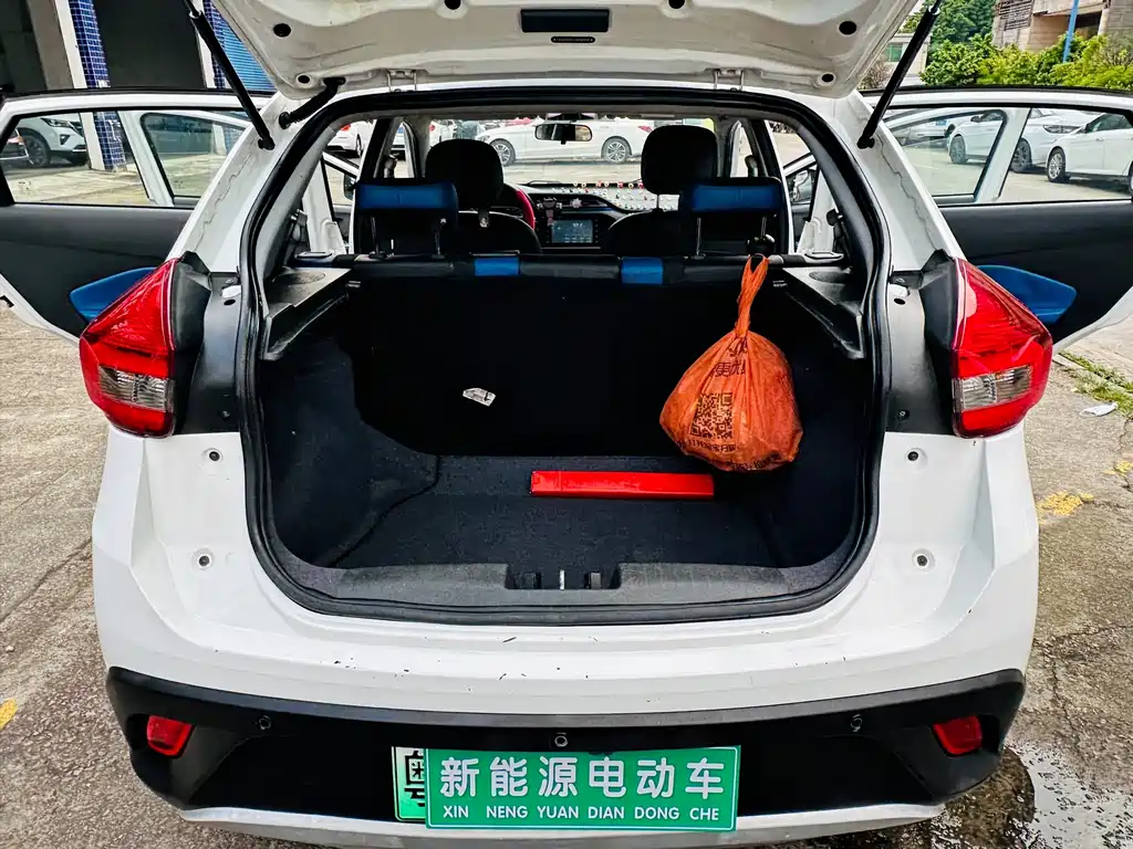 Chery New Energy Tiggo 3xe — фото 8