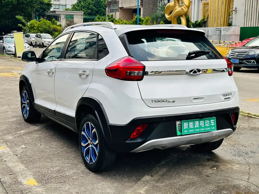 Chery New Energy Tiggo 3xe — фото 10