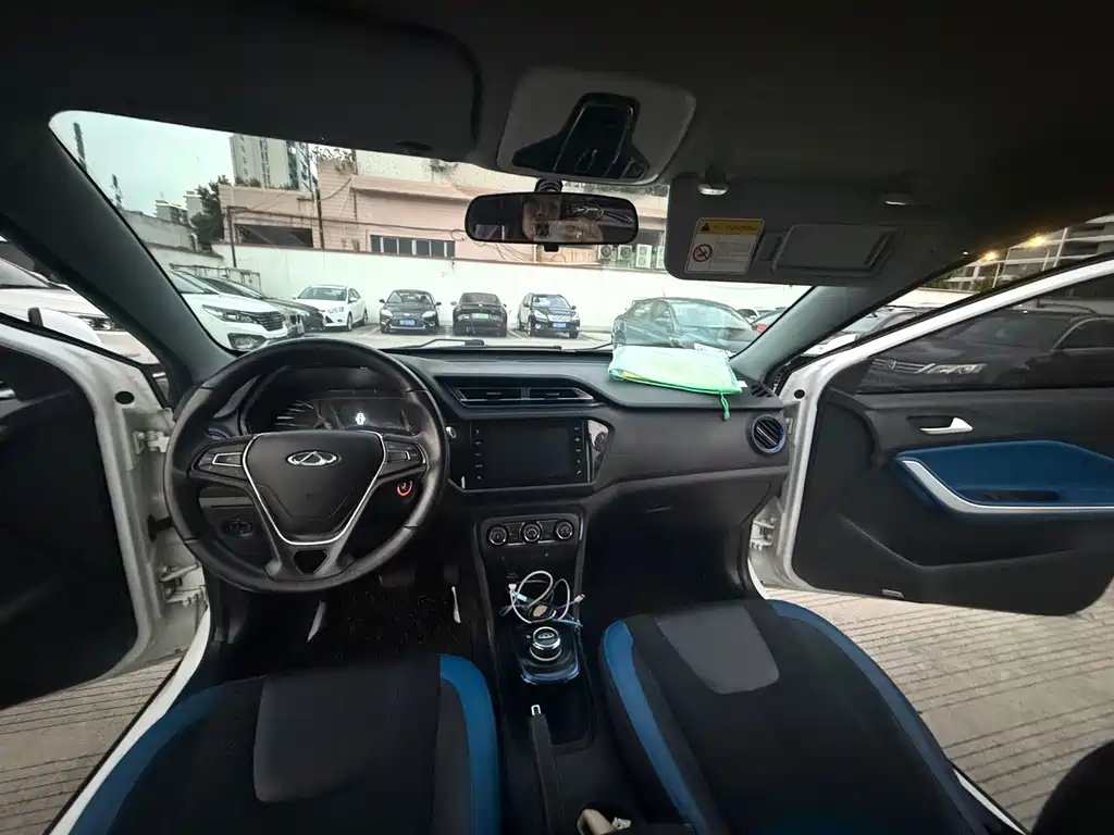 Chery New Energy Tiggo 3xe — фото 8