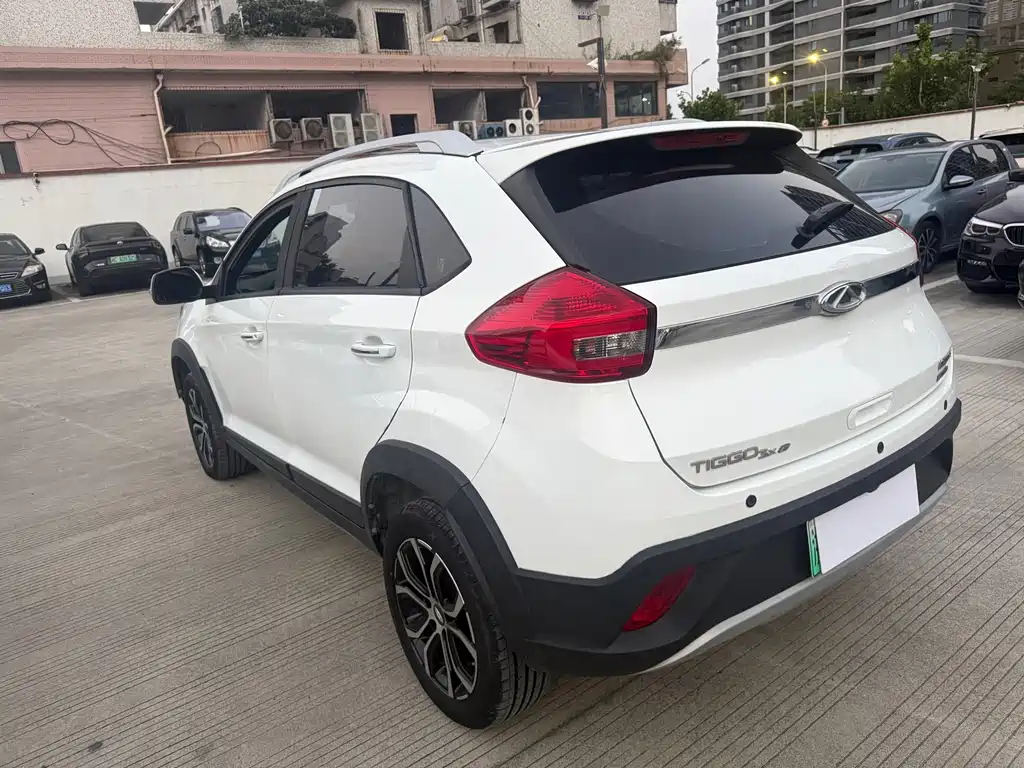 Chery New Energy Tiggo 3xe — фото 9