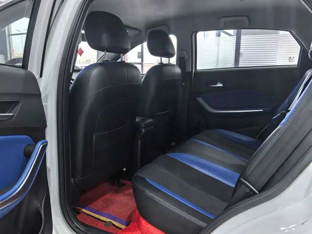 Chery New Energy Tiggo 3xe — фото 5