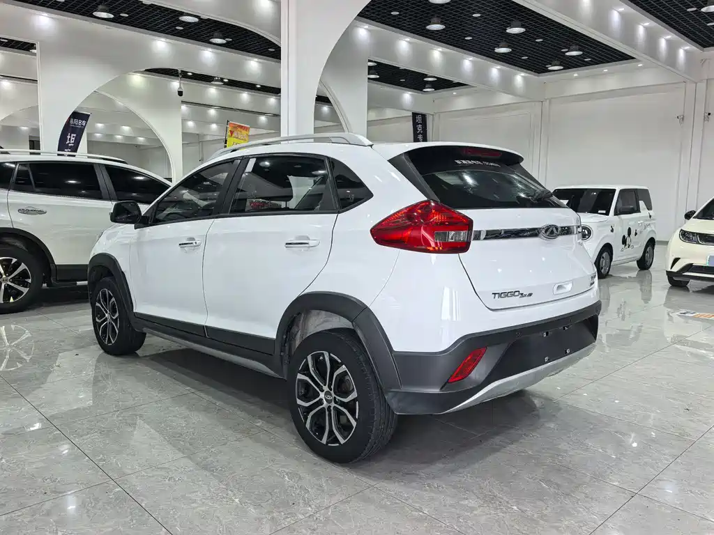 Chery New Energy Tiggo 3xe — фото 9