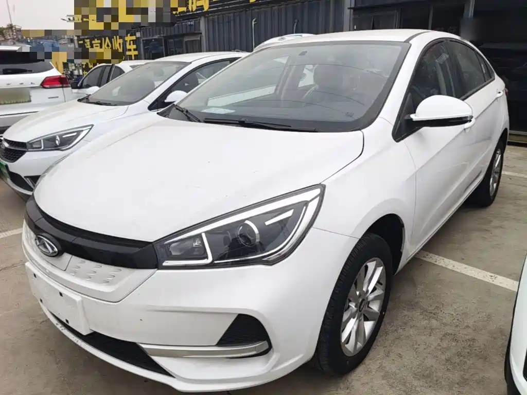 Chery New Energy Arrizo e — фото 2