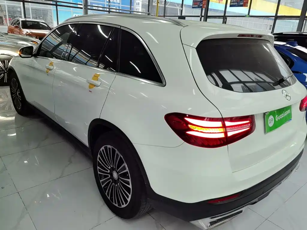 Mercedes-Benz GLC — фото 22