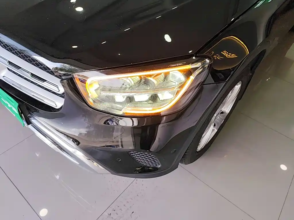 Mercedes-Benz GLC — фото 23