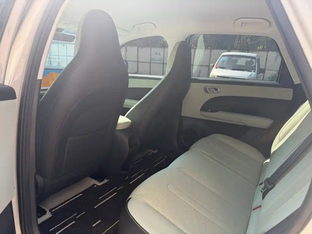 Chery QQ QQ3 EV — фото 4