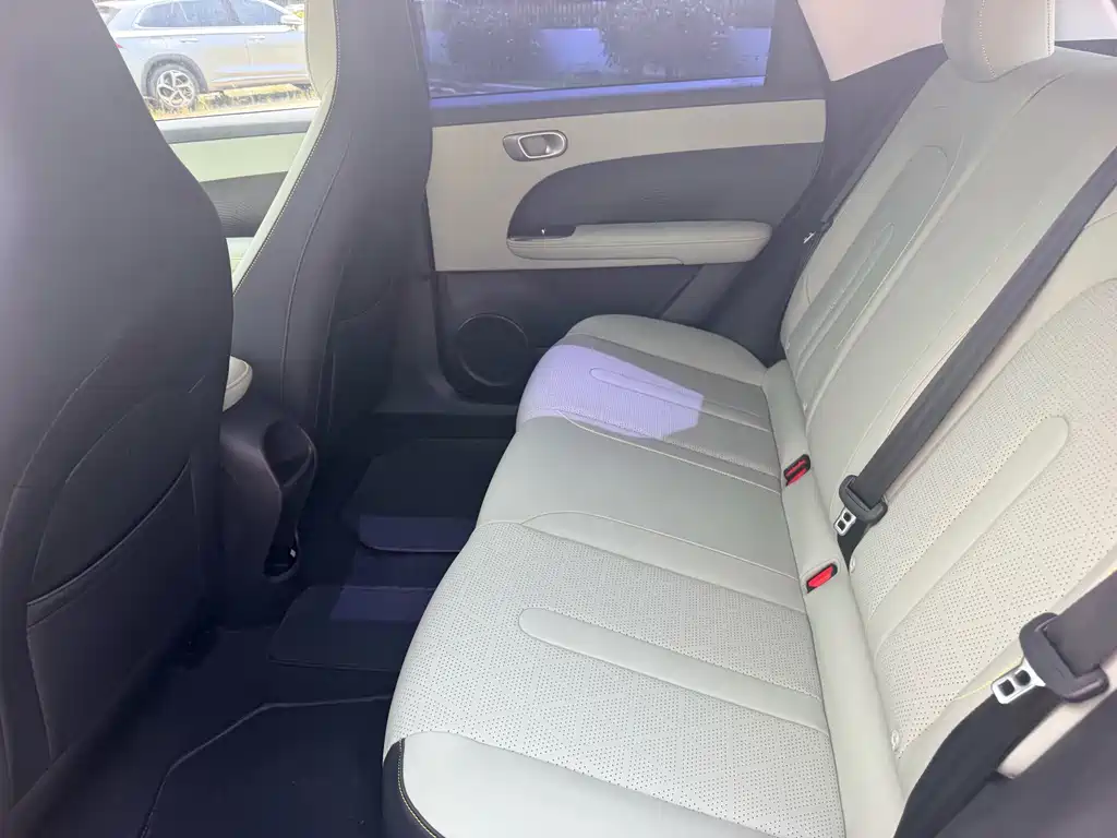 Chery QQ QQ3 EV — фото 6