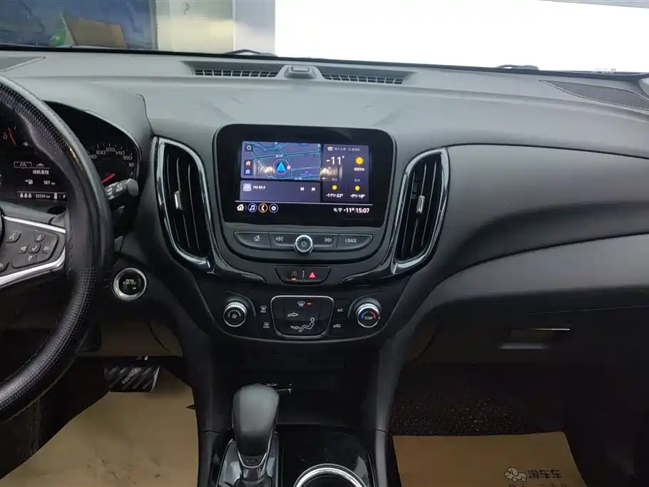 Chevrolet Equinox — фото 13