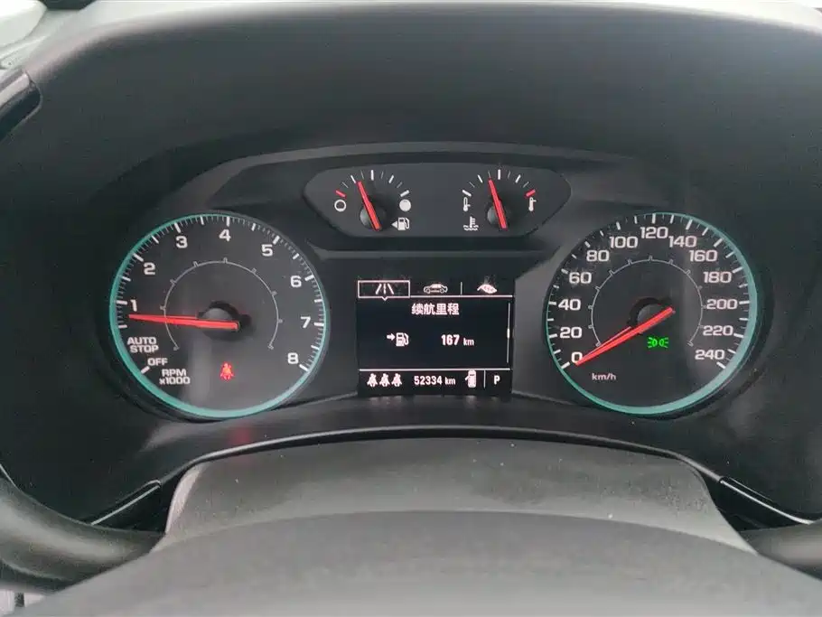 Chevrolet Equinox — фото 14