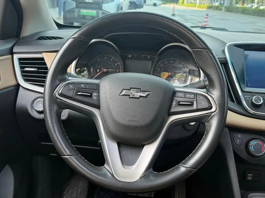 Chevrolet Monza — фото 13