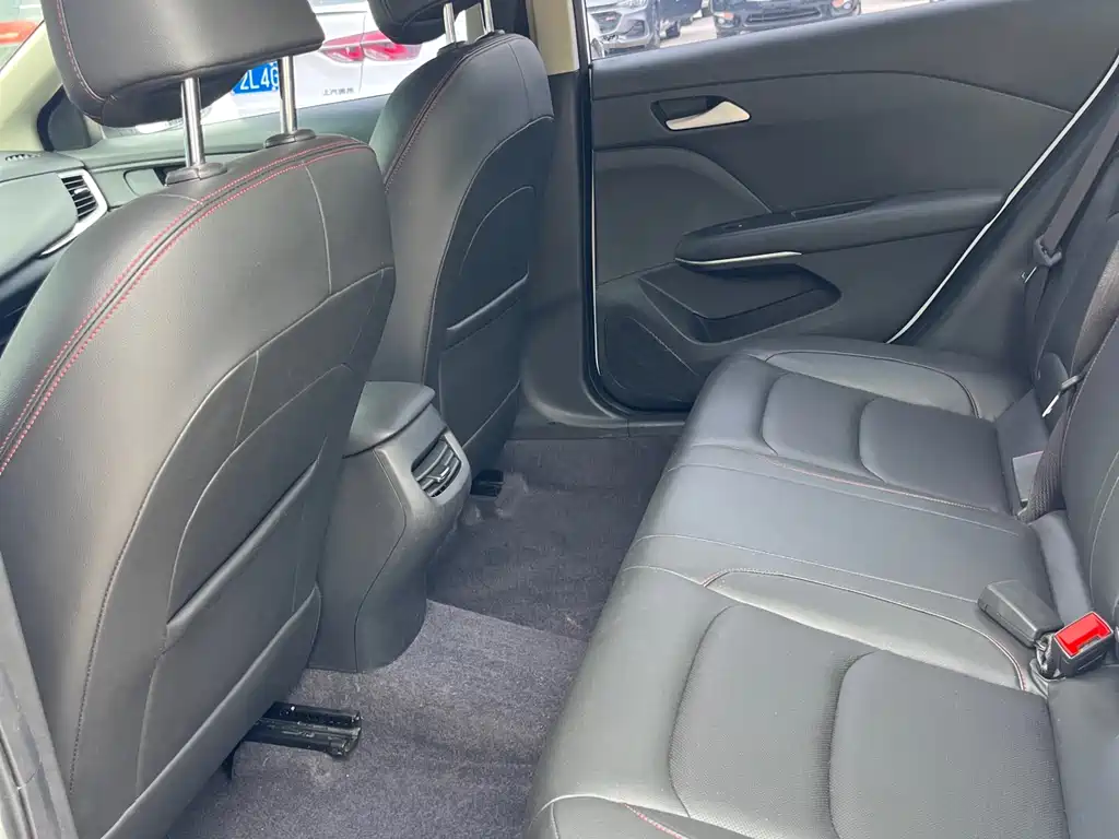 Chevrolet Monza — фото 14