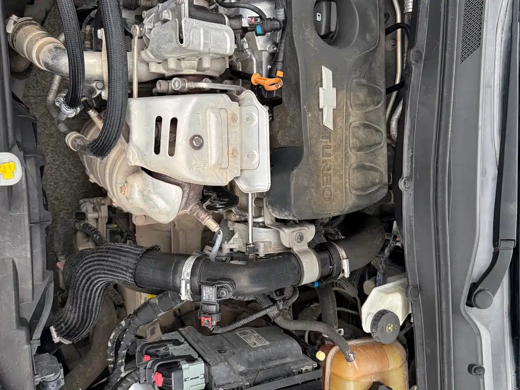 Chevrolet Monza — фото 17