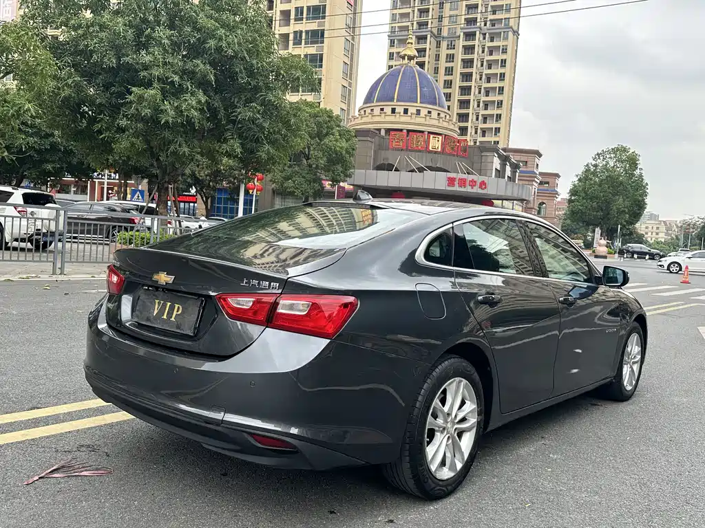 Chevrolet Malibu XL — фото 14
