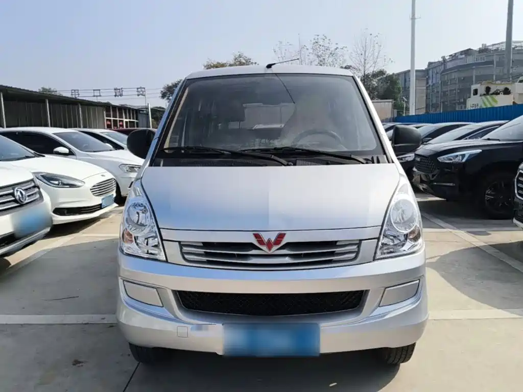Wuling Rongguang S — фото 2