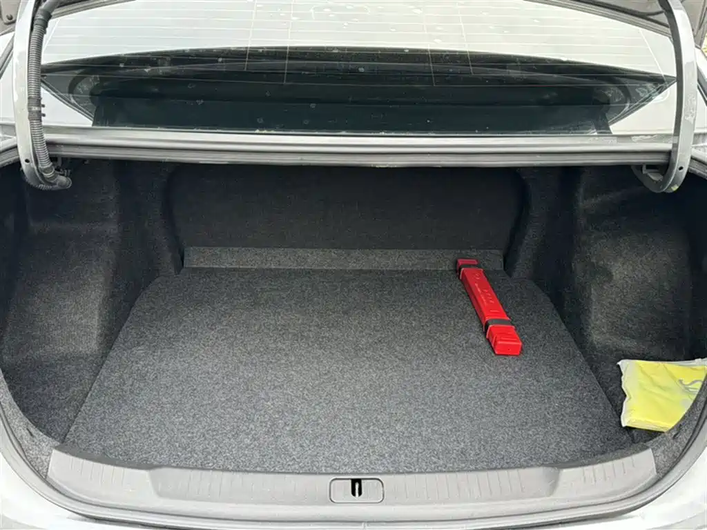 Chevrolet Monza — фото 10
