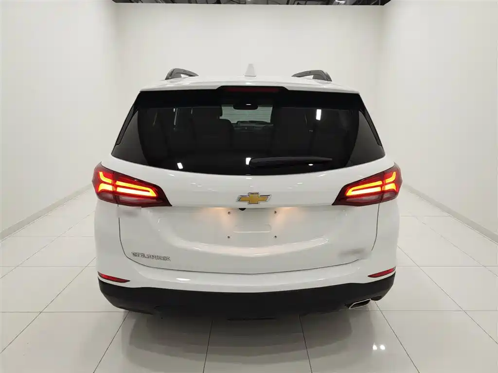 Chevrolet Equinox — фото 6