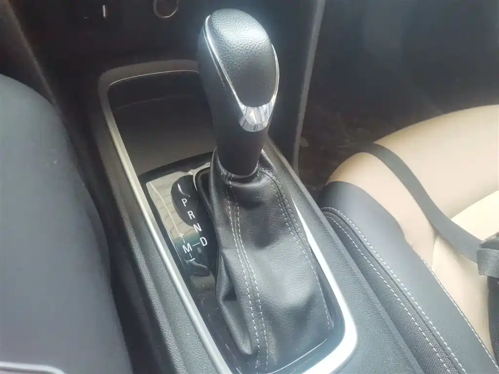 Chevrolet Monza — фото 10