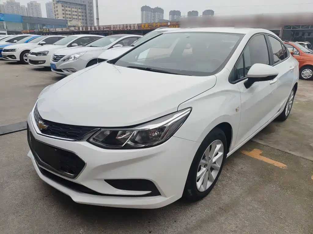 Chevrolet Cruze — фото 2