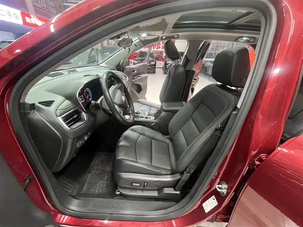 Chevrolet Equinox — фото 10