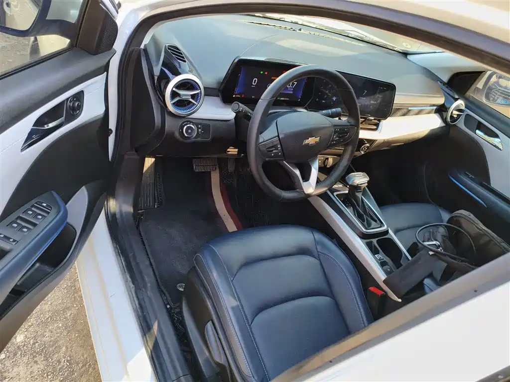 Chevrolet Monza — фото 13