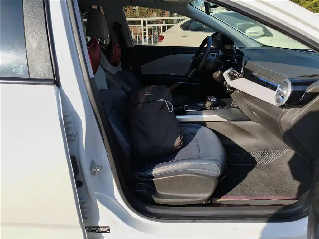 Chevrolet Monza — фото 17