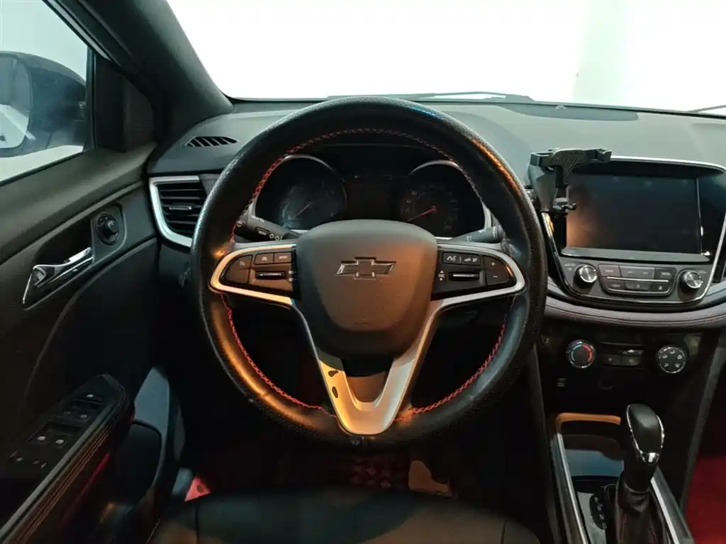 Chevrolet Monza — фото 11