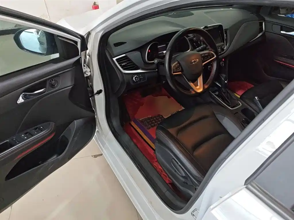 Chevrolet Monza — фото 16