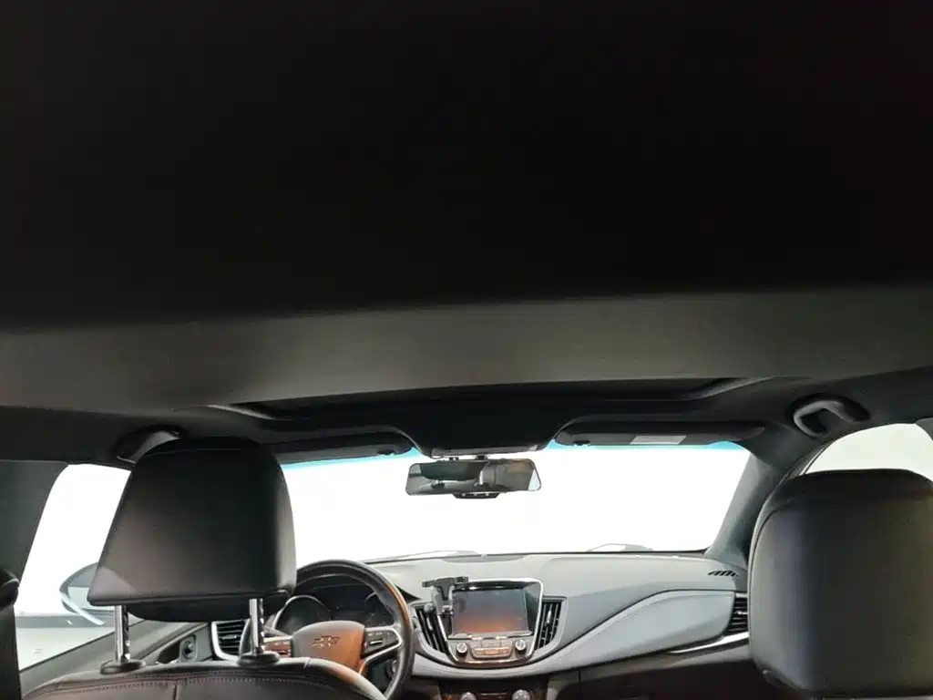Chevrolet Monza — фото 18