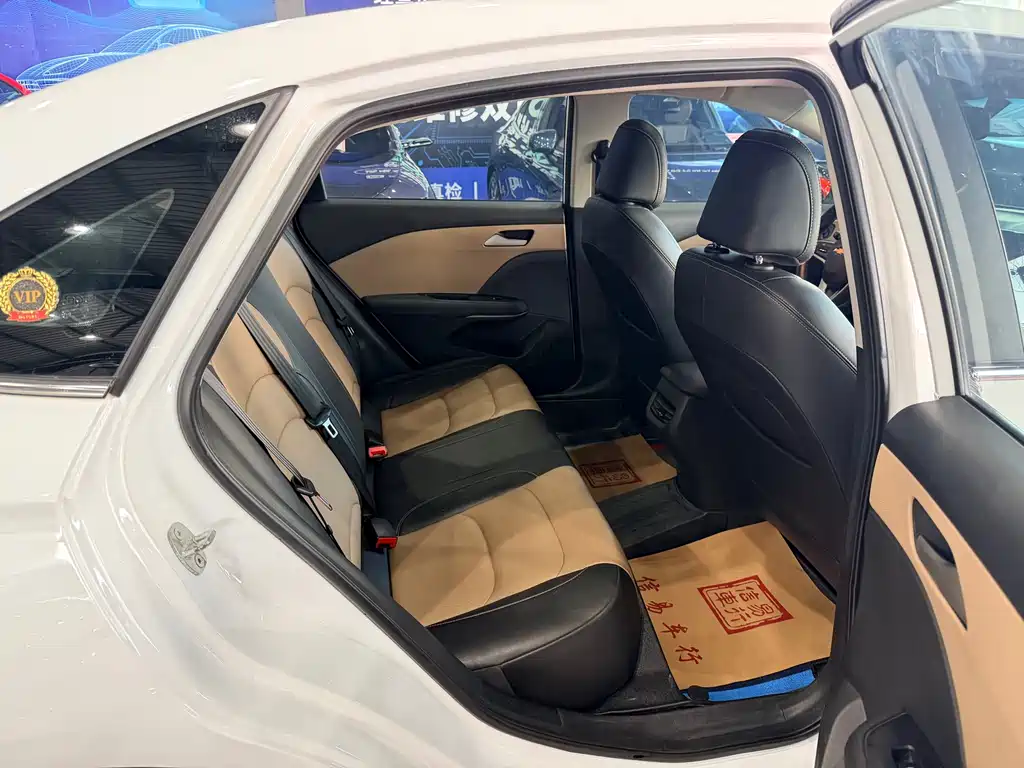 Chevrolet Monza — фото 11
