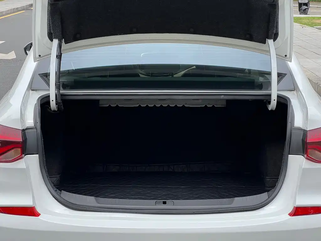 Chevrolet Monza — фото 15