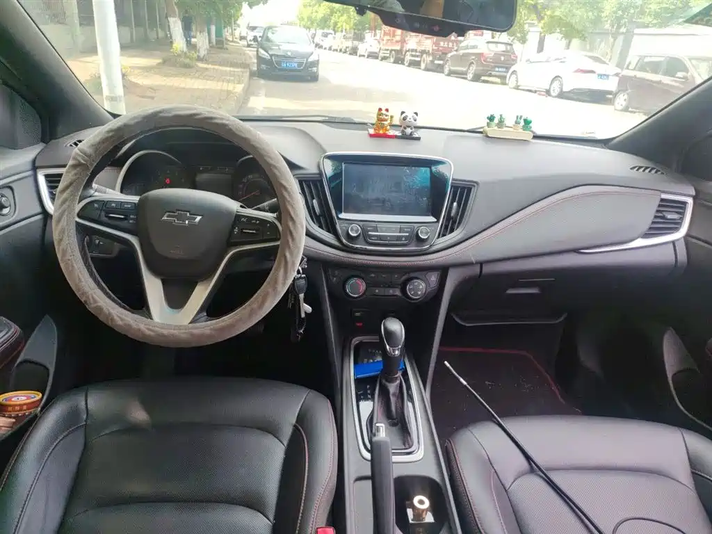 Chevrolet Monza — фото 13